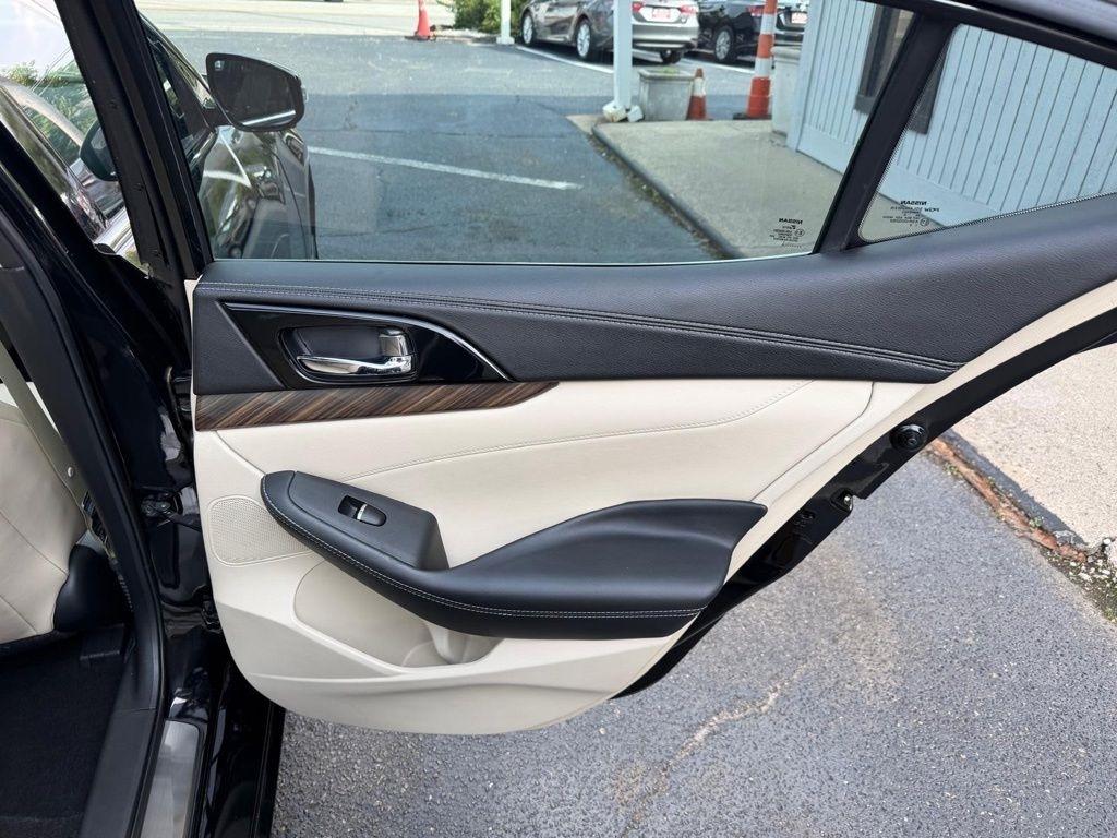 Nissan Maxima Platinum 2016