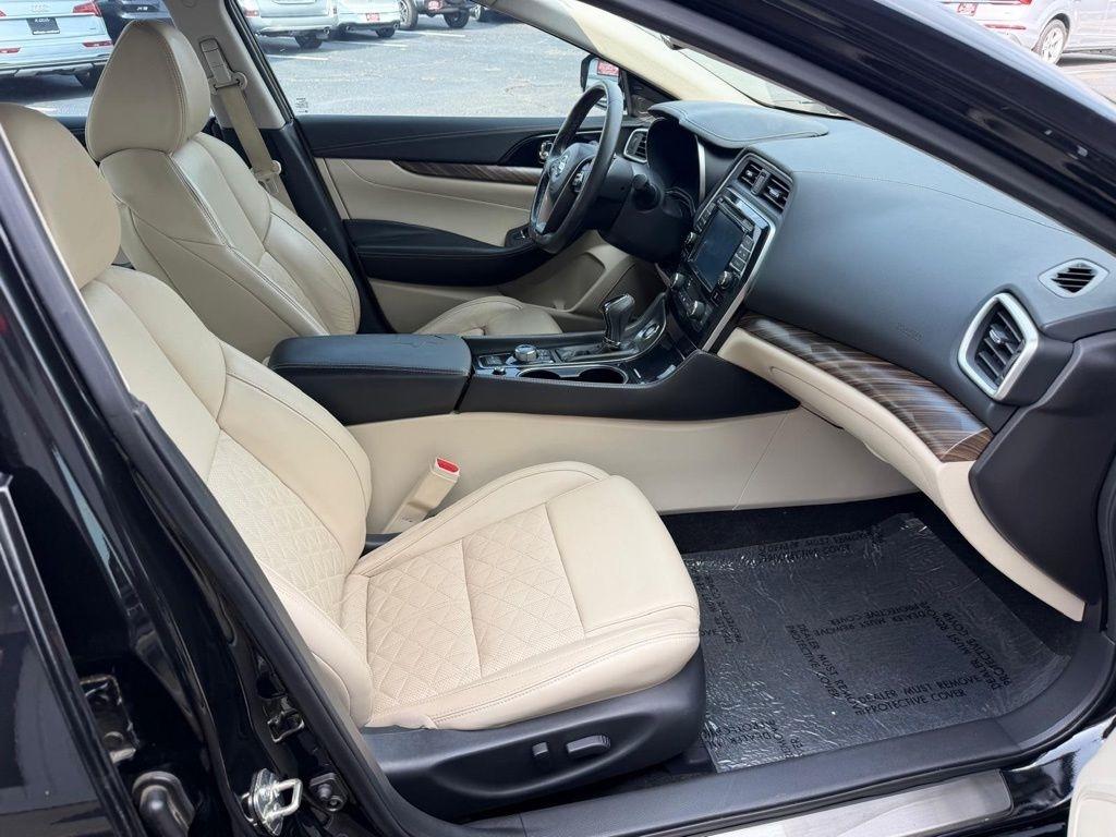 Nissan Maxima Platinum 2016