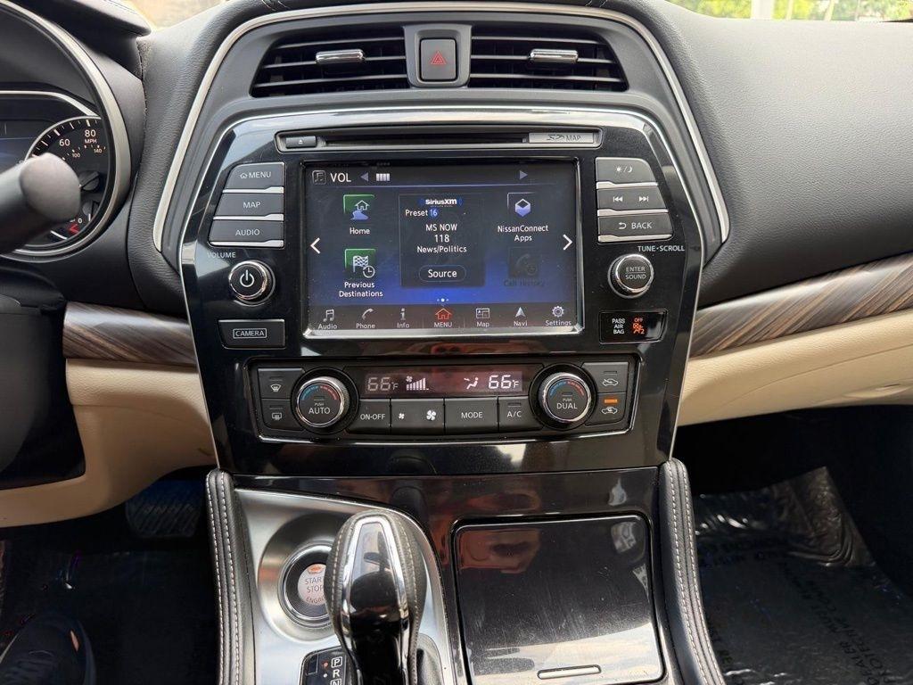 Nissan Maxima Platinum 2016