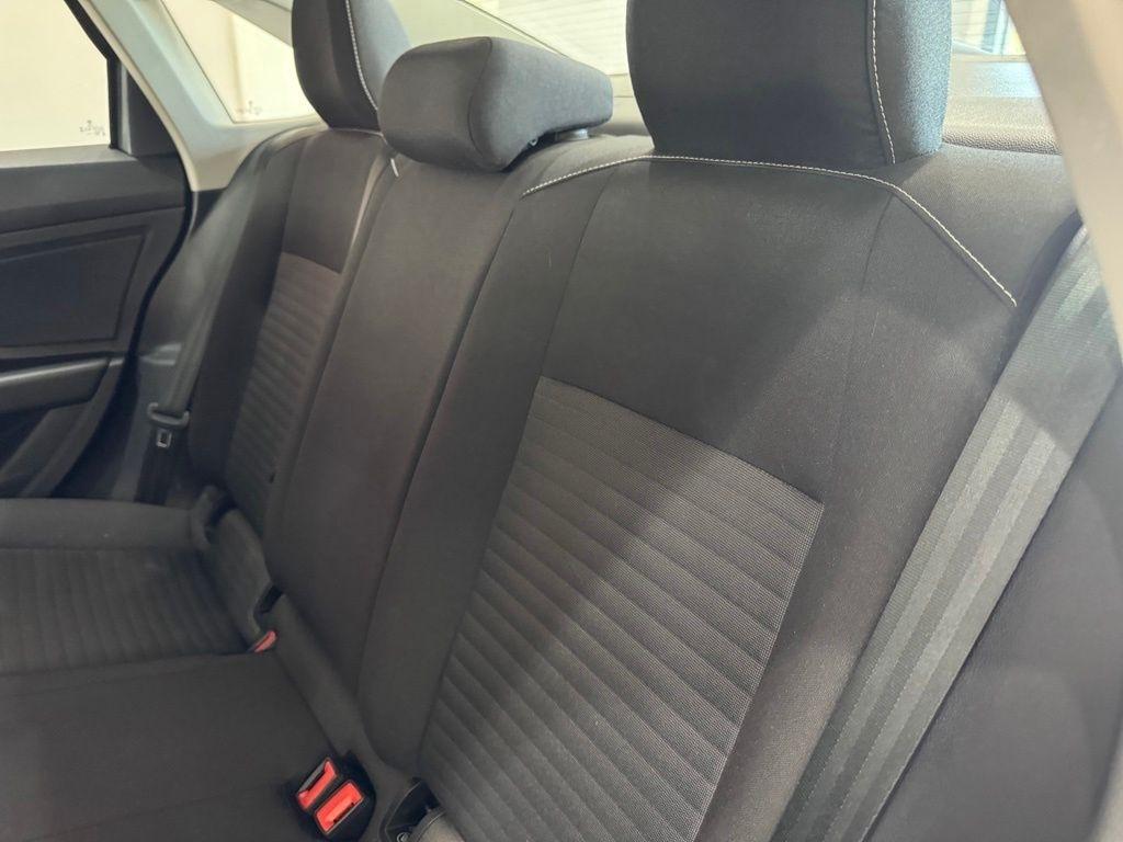 Volkswagen Jetta S 2024