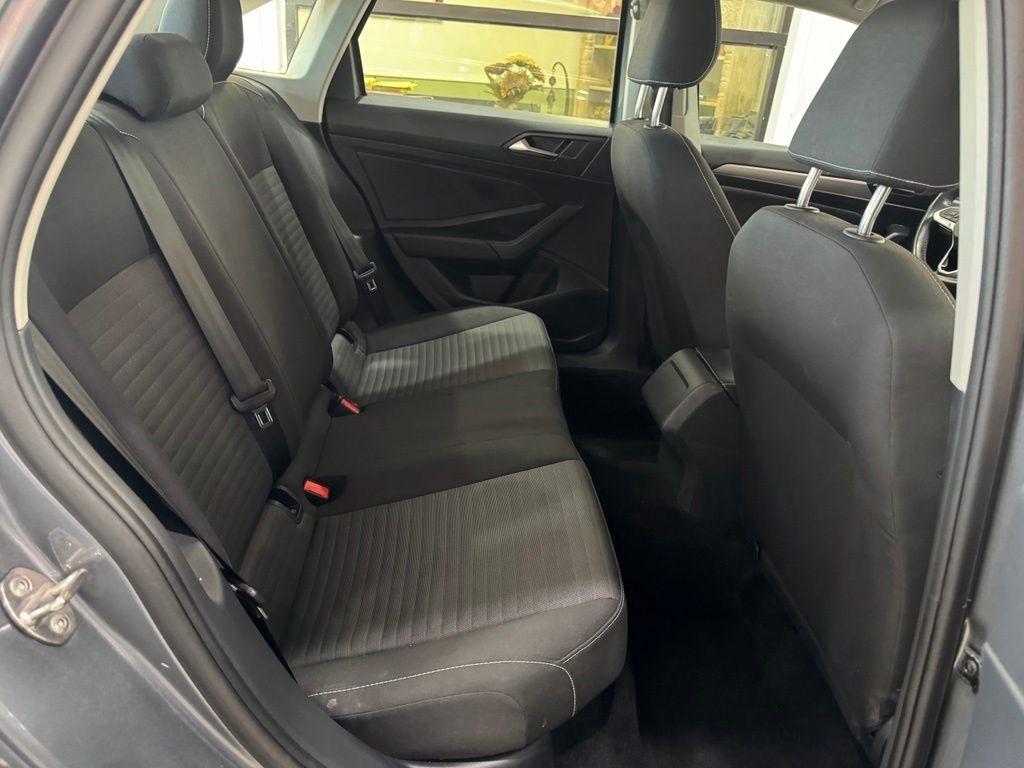 Volkswagen Jetta S 2024