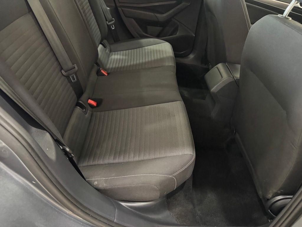 Volkswagen Jetta S 2024