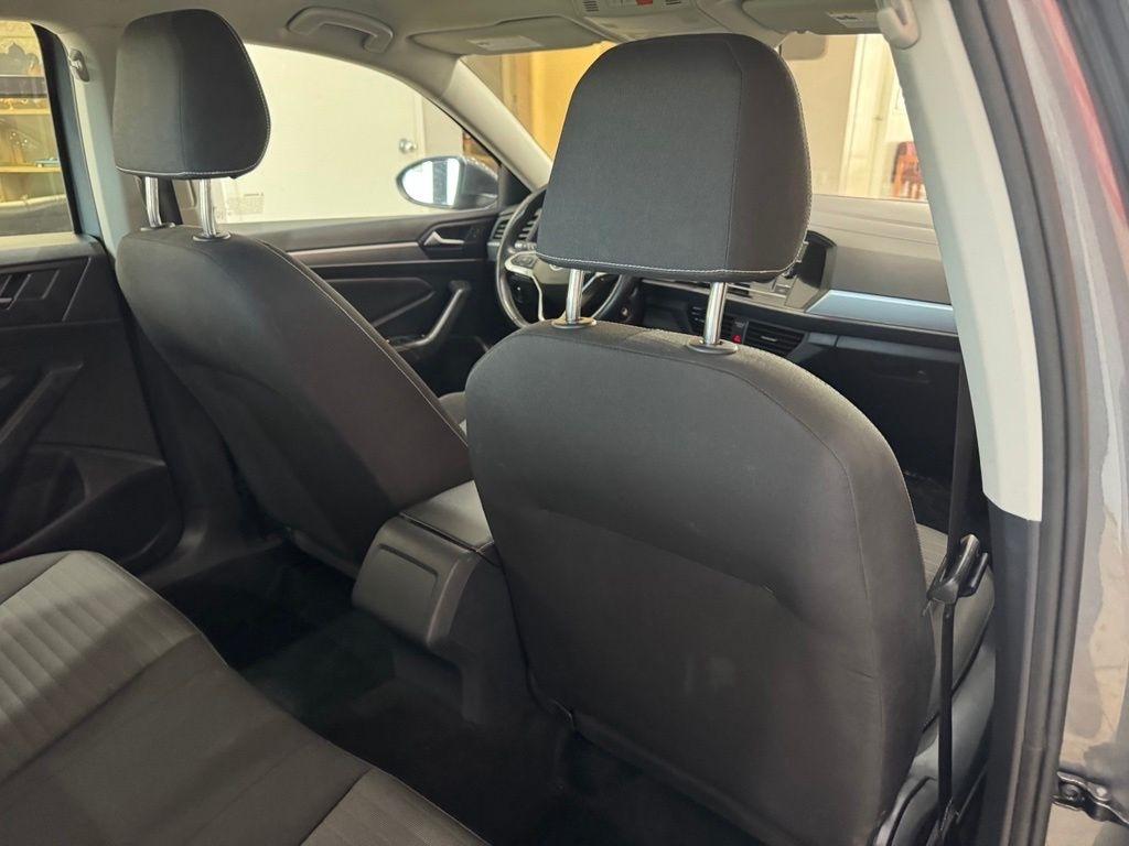 Volkswagen Jetta S 2024
