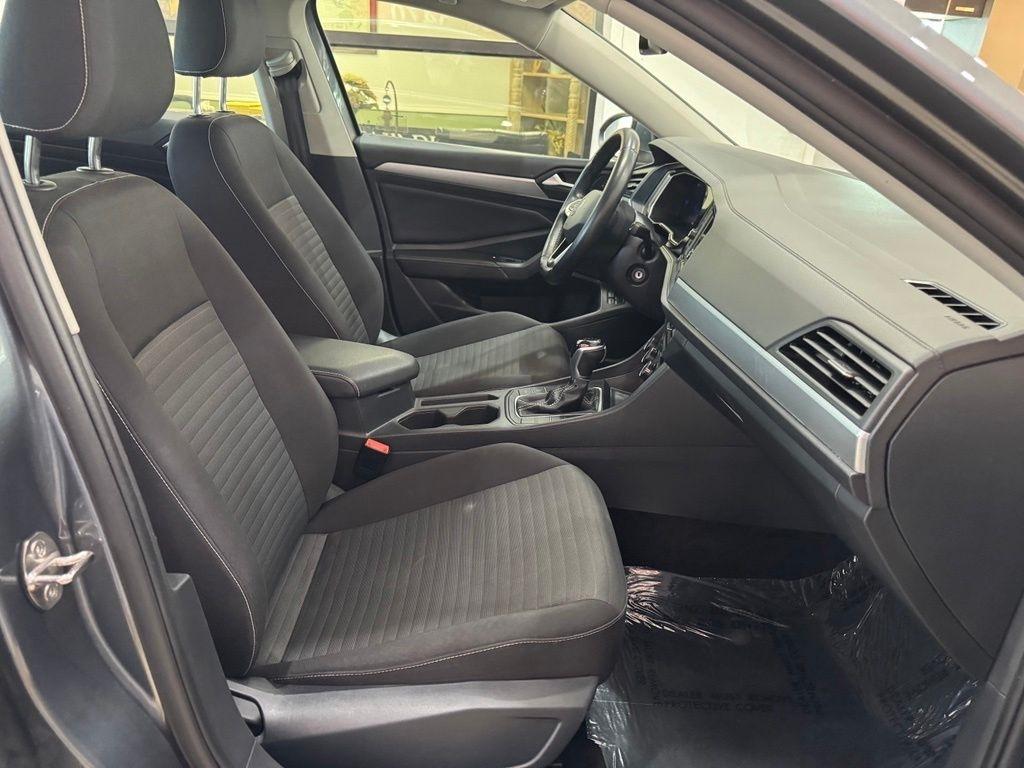 Volkswagen Jetta S 2024