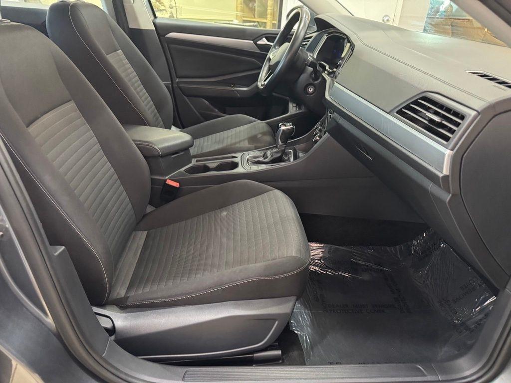 Volkswagen Jetta S 2024