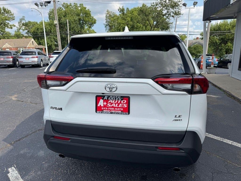 Toyota RAV4 LE AWD 2023