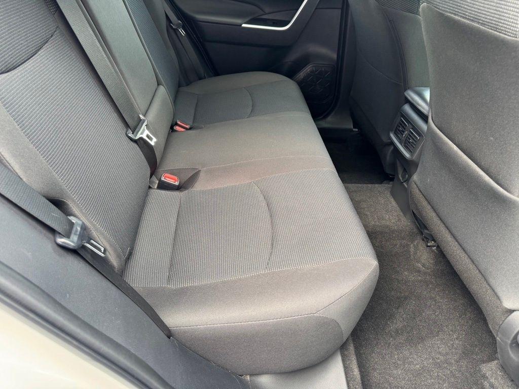 Toyota RAV4 LE AWD 2023