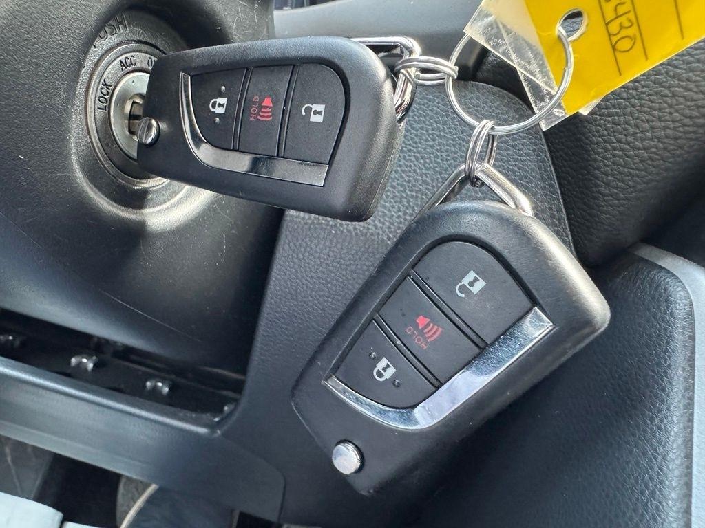 Toyota RAV4 LE AWD 2023