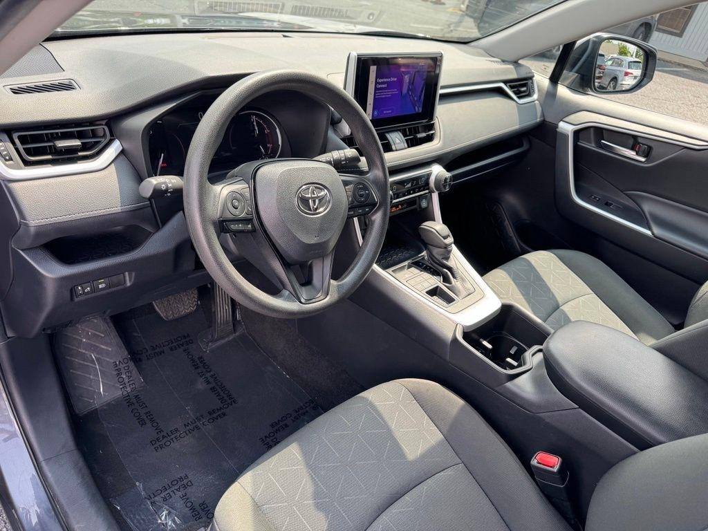 Toyota RAV4 XLE AWD 2024