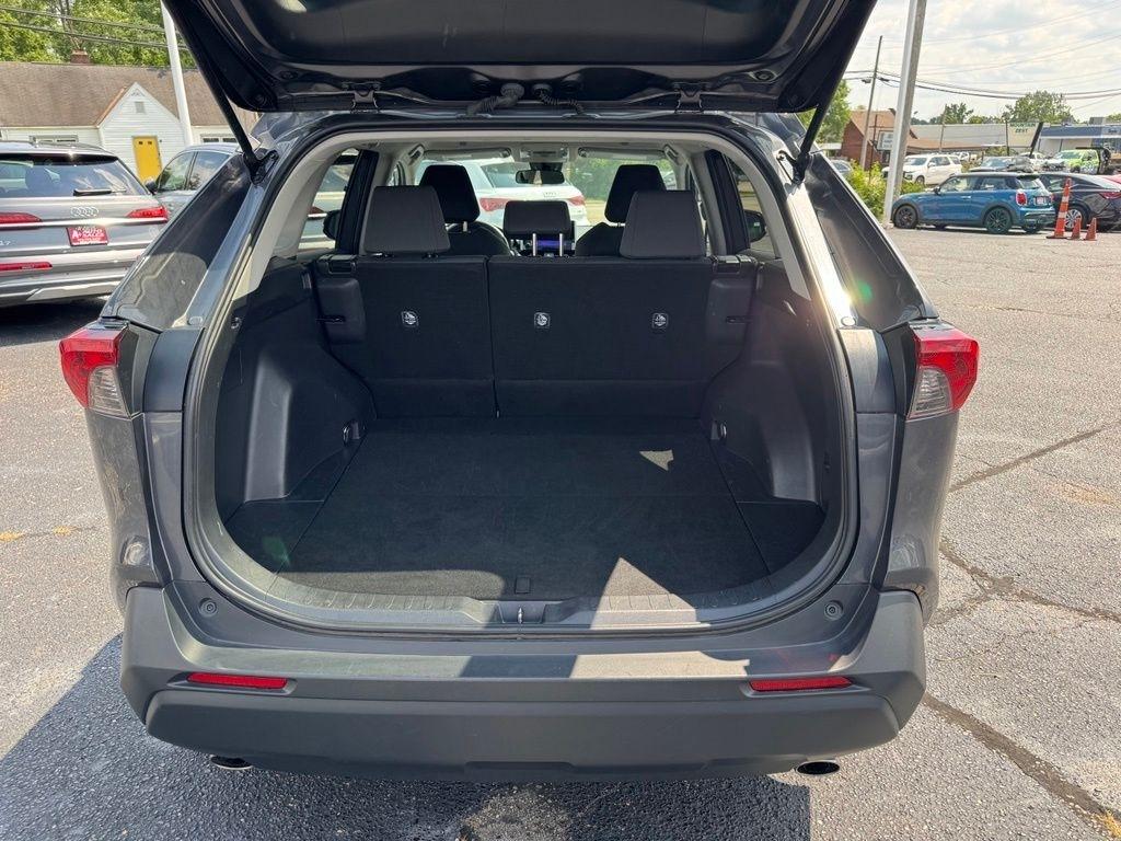 Toyota RAV4 XLE AWD 2024