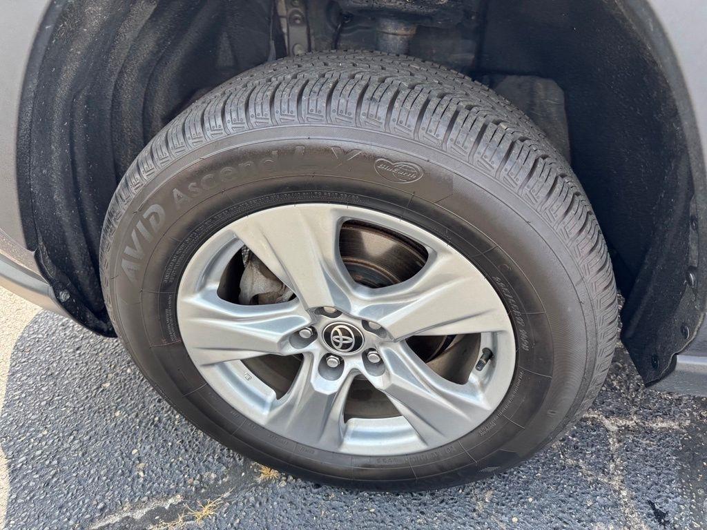 Toyota RAV4 XLE AWD 2024