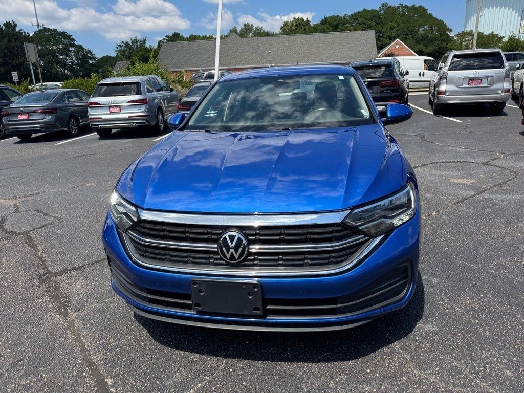 Volkswagen Jetta SE 2024
