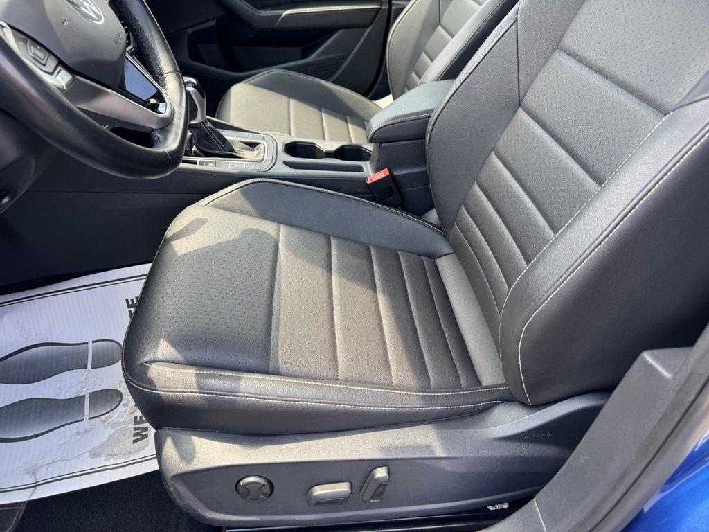 Volkswagen Jetta SE 2024