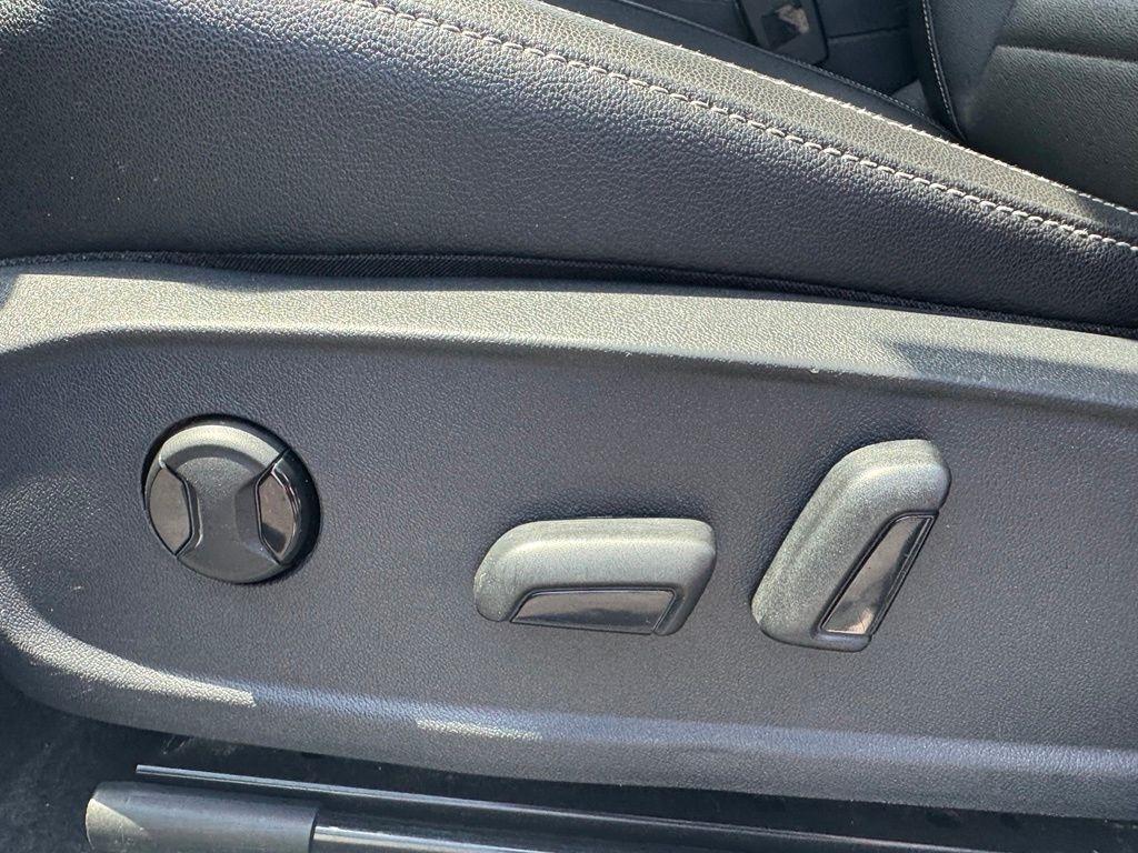 Volkswagen Jetta SE 2024
