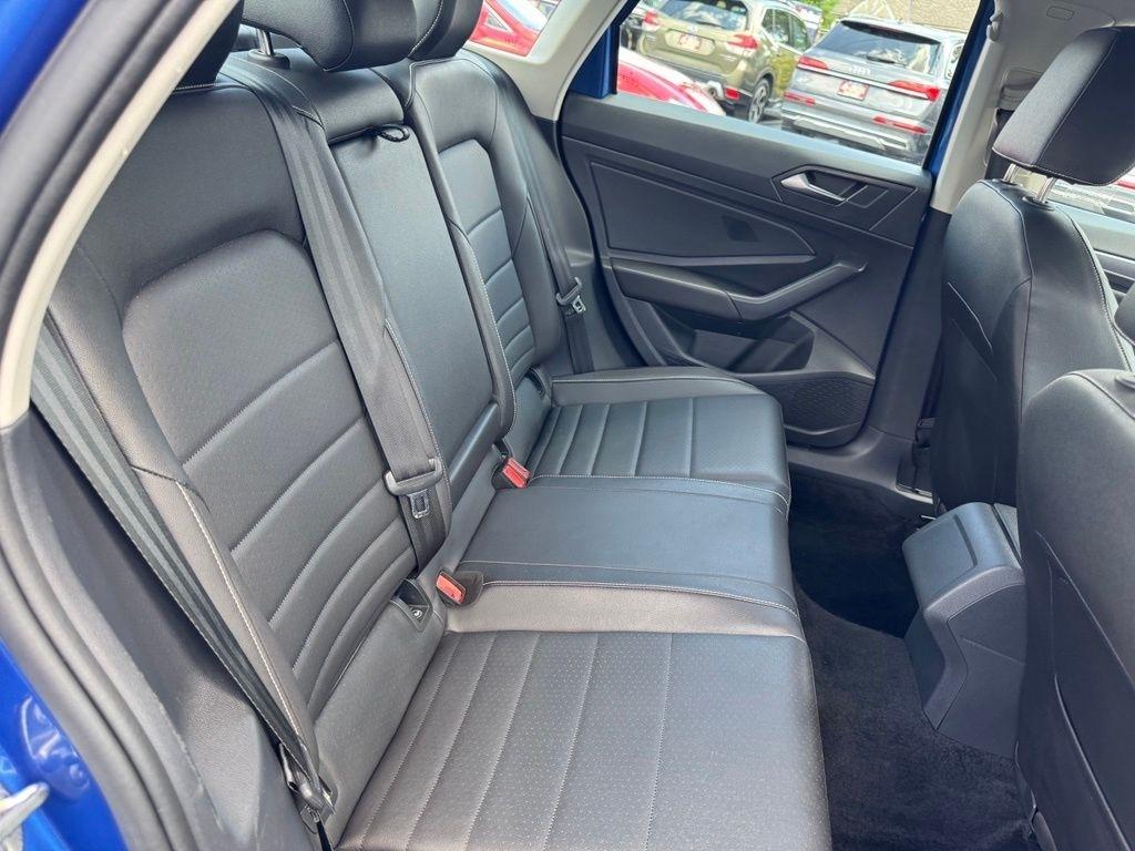 Volkswagen Jetta SE 2024