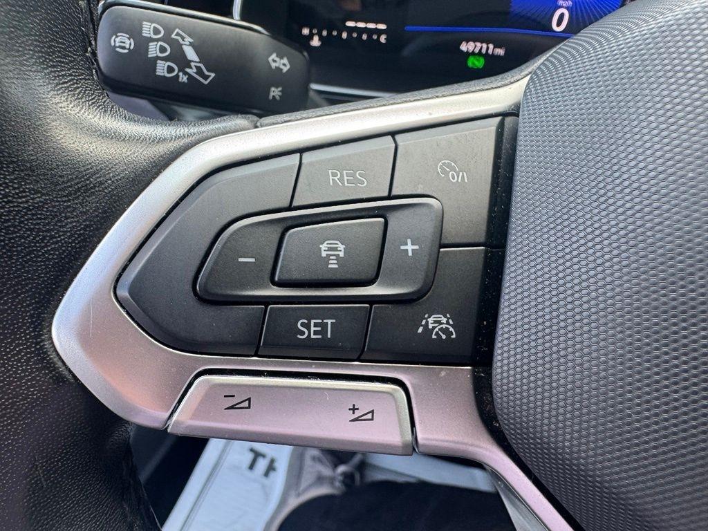 Volkswagen Jetta SE 2024