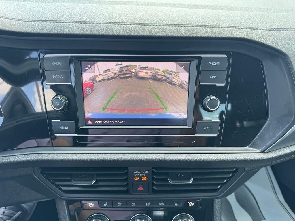 Volkswagen Jetta SE 2024