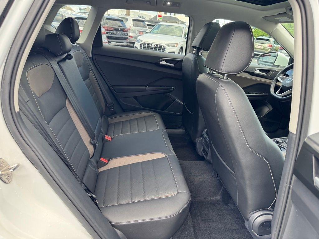 Volkswagen Taos SEL 4MOTION 2023