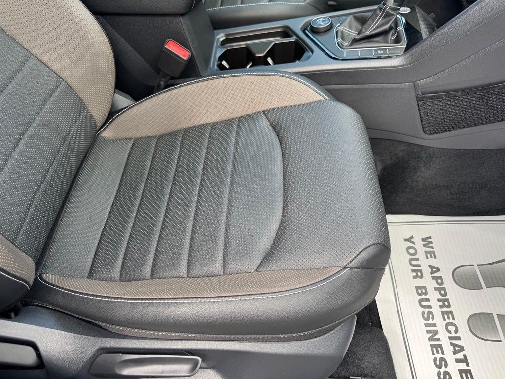 Volkswagen Taos SEL 4MOTION 2023