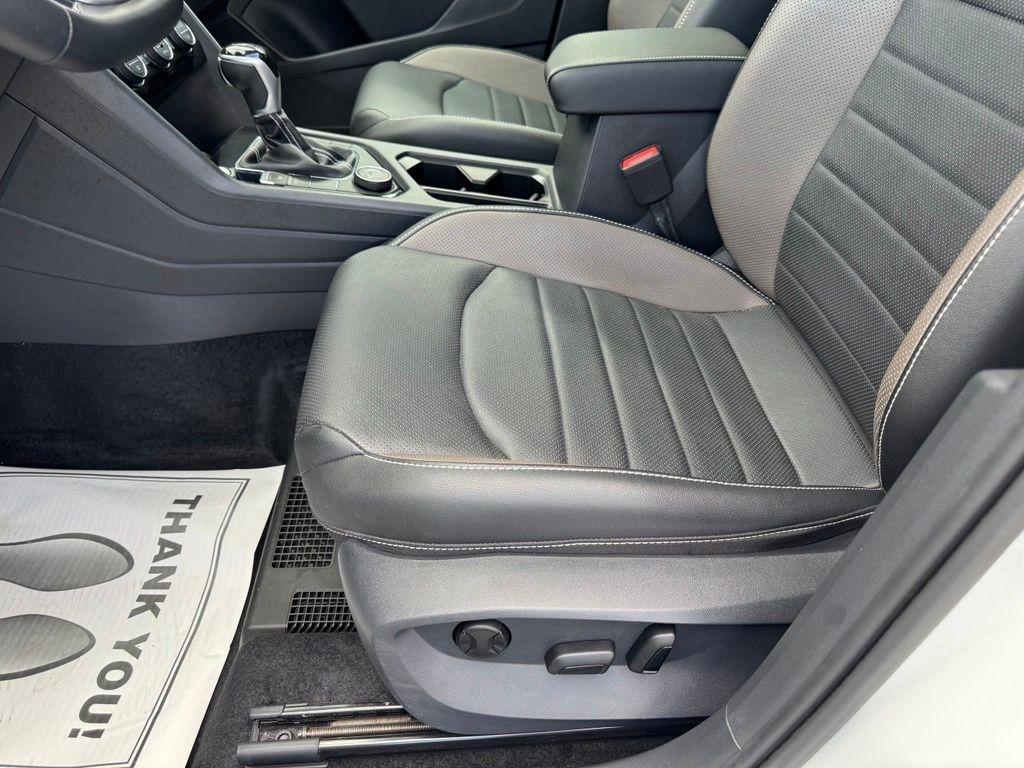 Volkswagen Taos SEL 4MOTION 2023