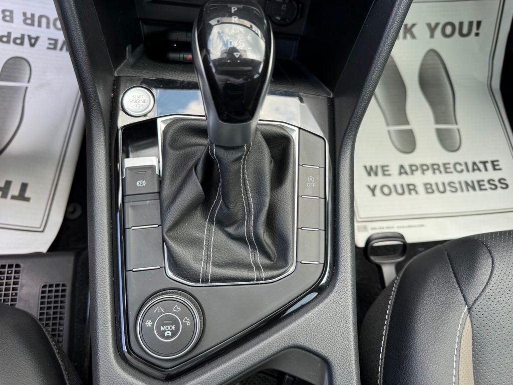 Volkswagen Taos SEL 4MOTION 2023