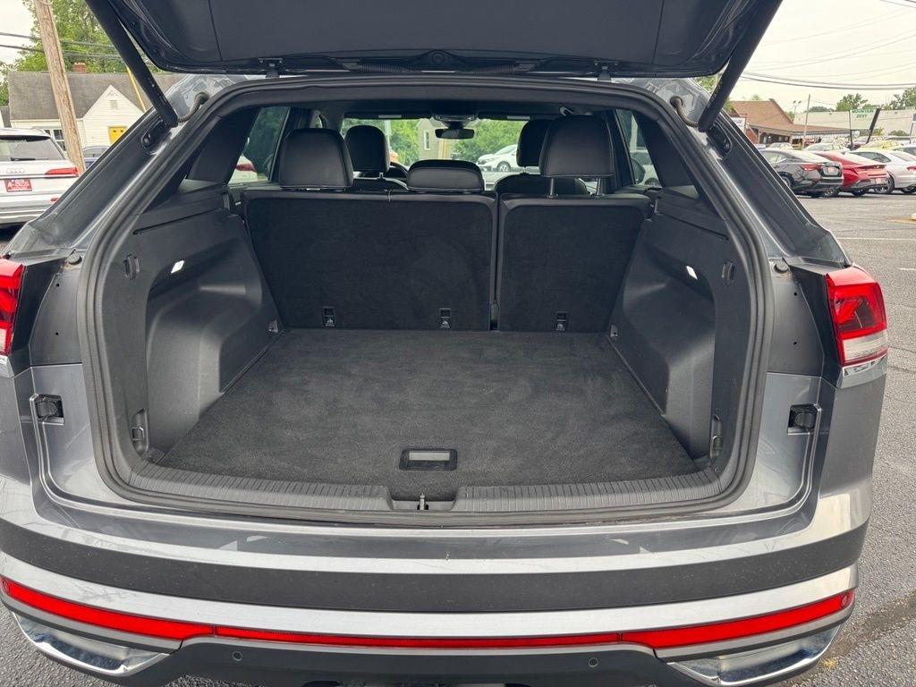 Volkswagen Atlas Cross Sport SE w/Technology AWD 2024