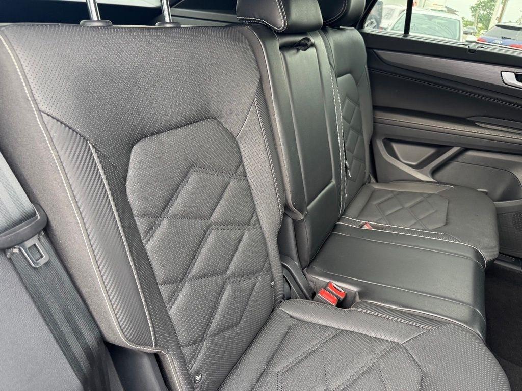 Volkswagen Atlas Cross Sport SE w/Technology AWD 2024