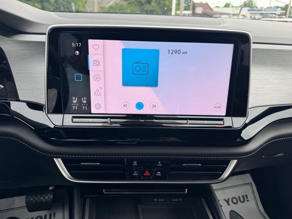 Volkswagen Atlas Cross Sport SE w/Technology AWD 2024