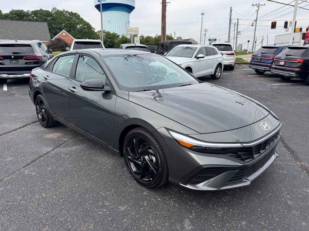 Hyundai Elantra SEL Sport 2026