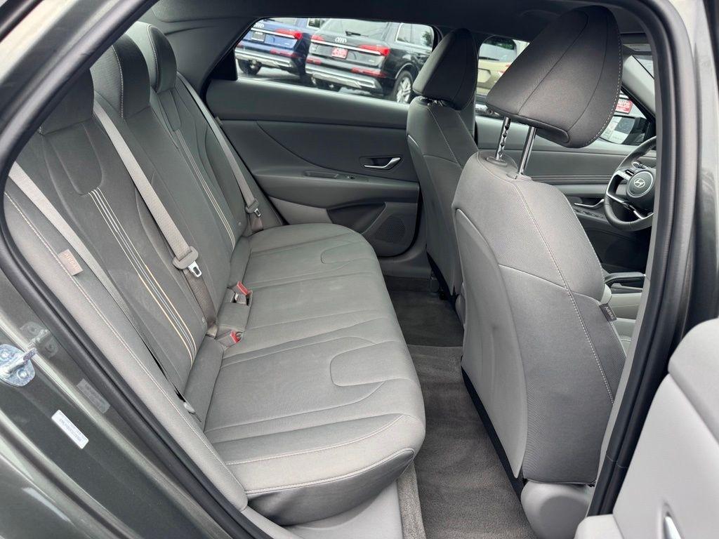 Hyundai Elantra SEL Sport 2026