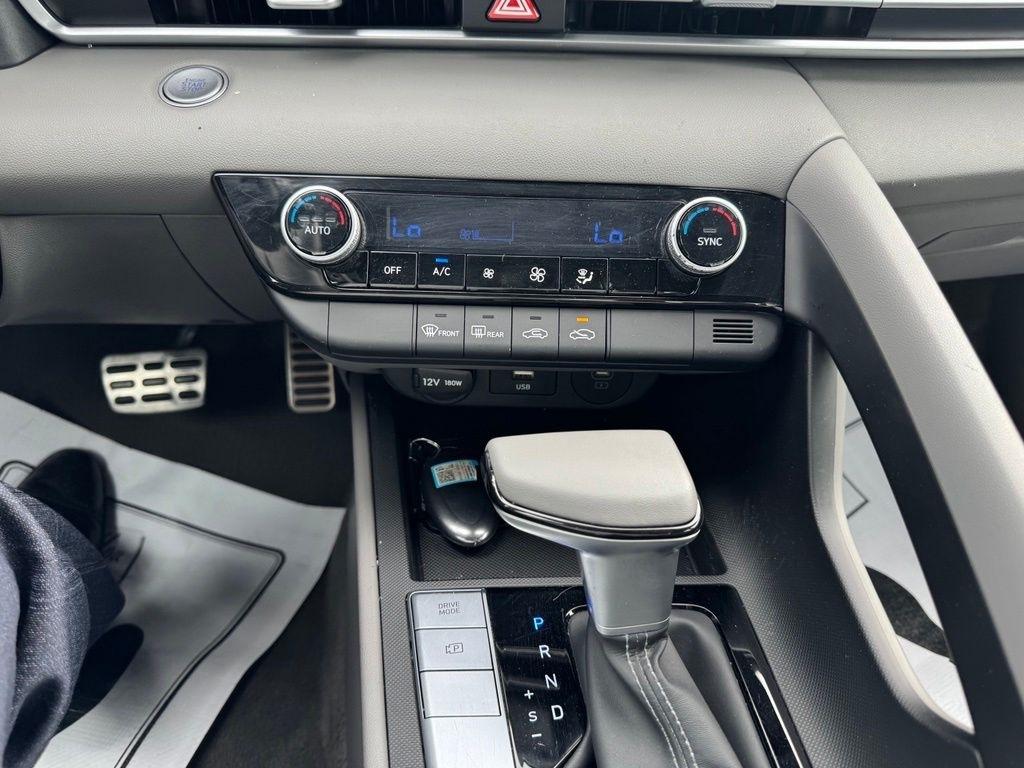 Hyundai Elantra SEL Sport 2026