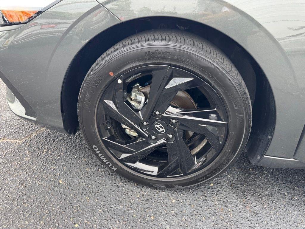 Hyundai Elantra SEL Sport 2026