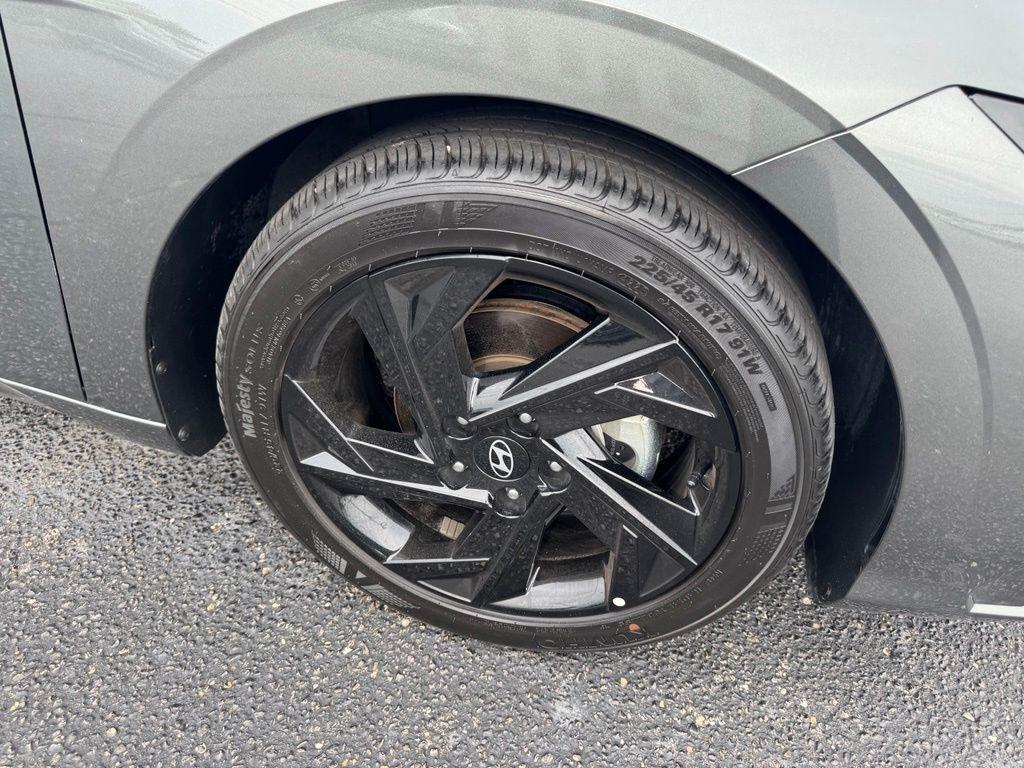 Hyundai Elantra SEL Sport 2026