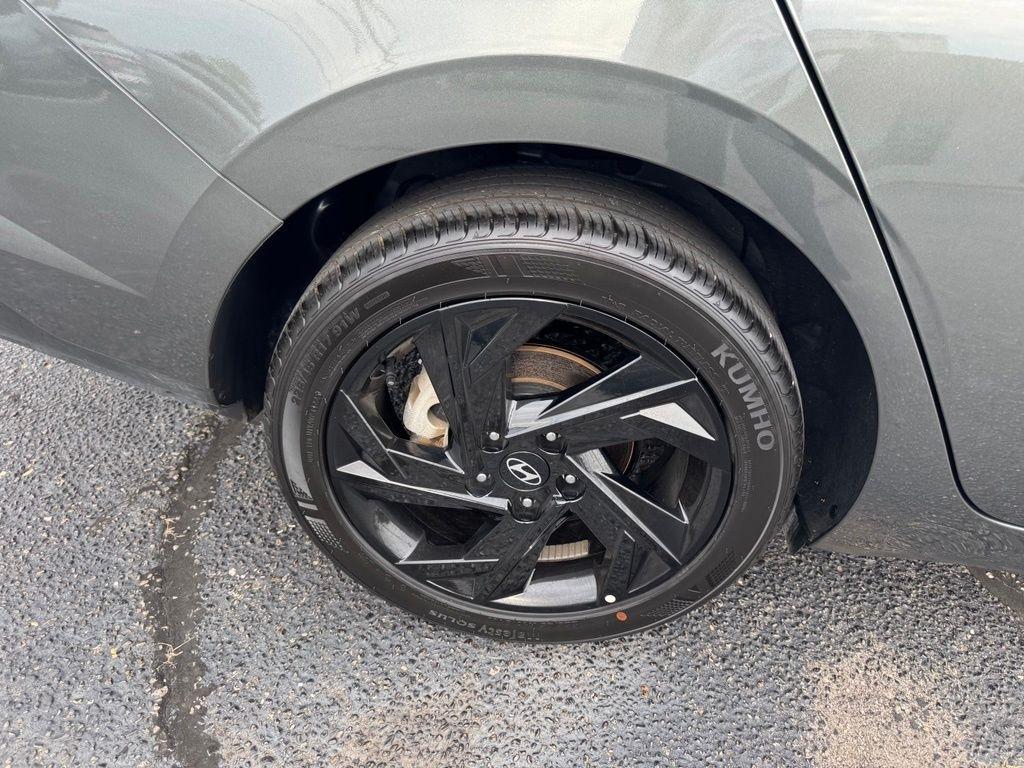 Hyundai Elantra SEL Sport 2026