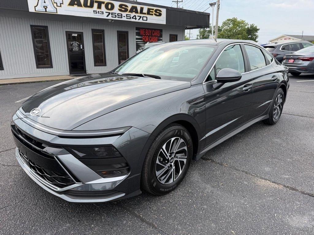 Hyundai Sonata Hybrid Blue 2025
