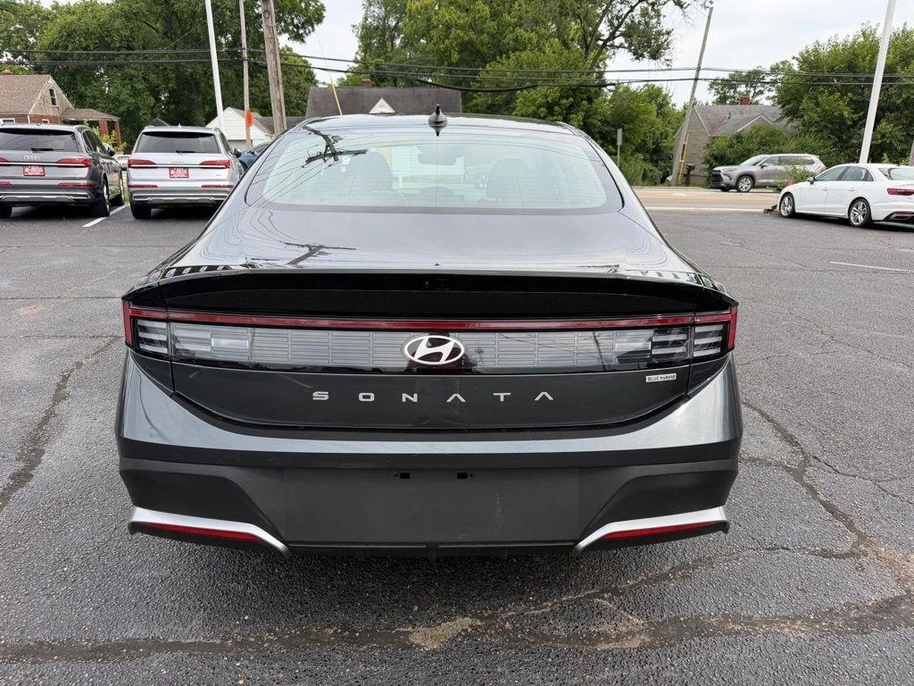 Hyundai Sonata Hybrid Blue 2025