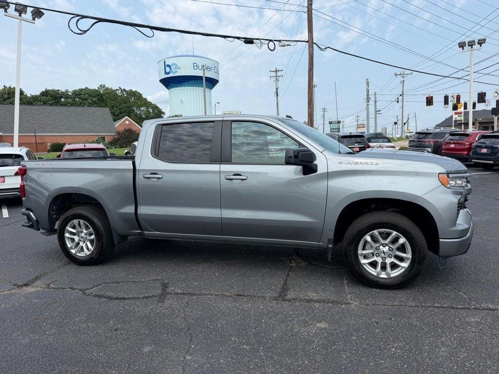 Chevrolet Silverado 1500 RST Crew Cab 4WD 2026