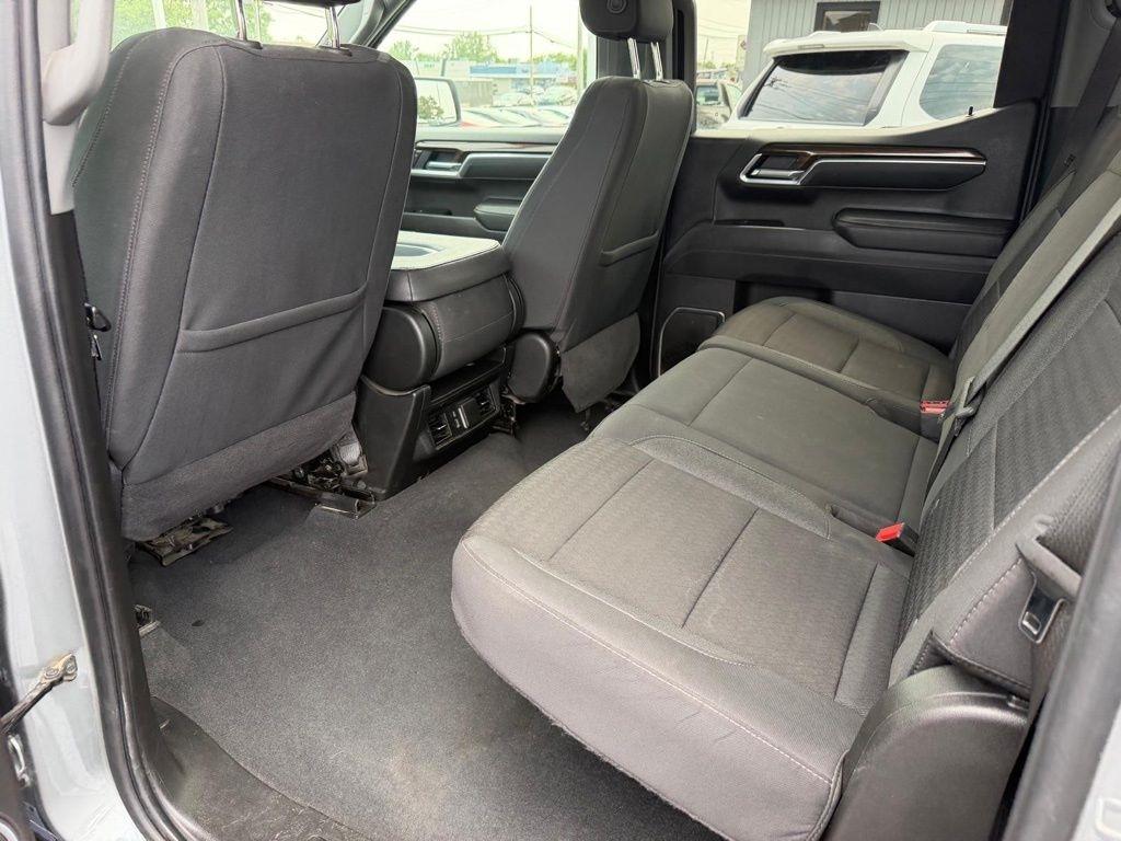 Chevrolet Silverado 1500 RST Crew Cab 4WD 2026