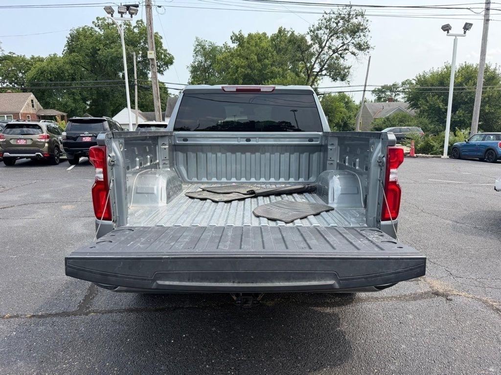 Chevrolet Silverado 1500 RST Crew Cab 4WD 2026
