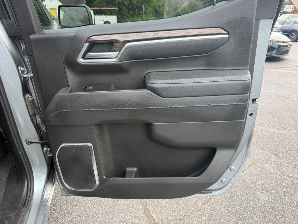 Chevrolet Silverado 1500 RST Crew Cab 4WD 2026