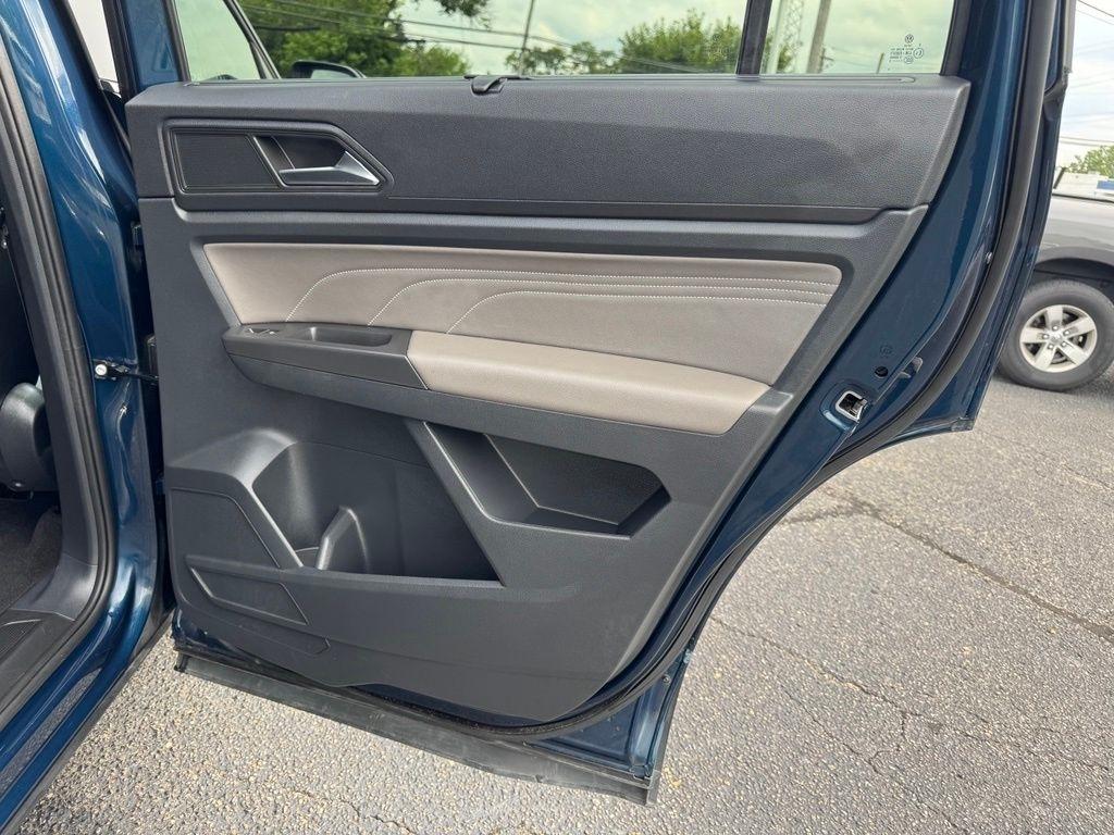 Volkswagen Atlas V6 SE w/Technology 4MOTION 2022