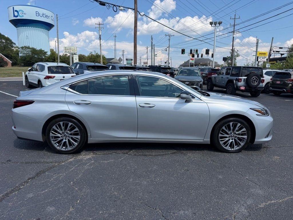 Lexus ES 350 Luxury 2019