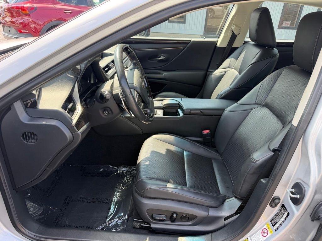 Lexus ES 350 Luxury 2019