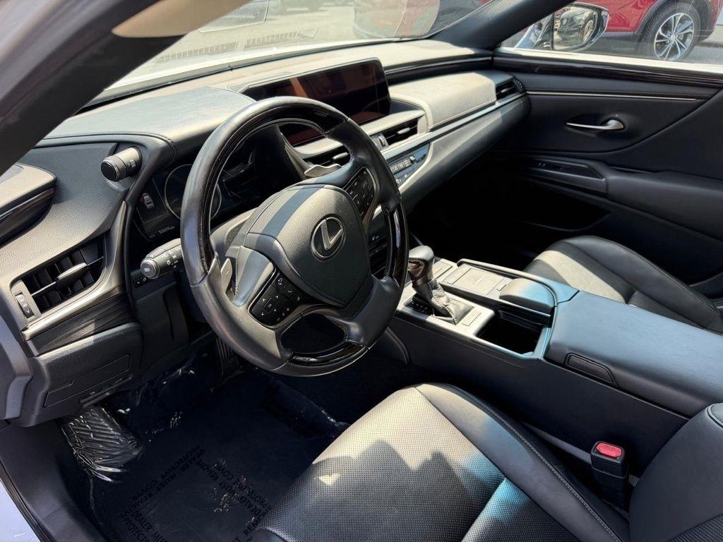 Lexus ES 350 Luxury 2019