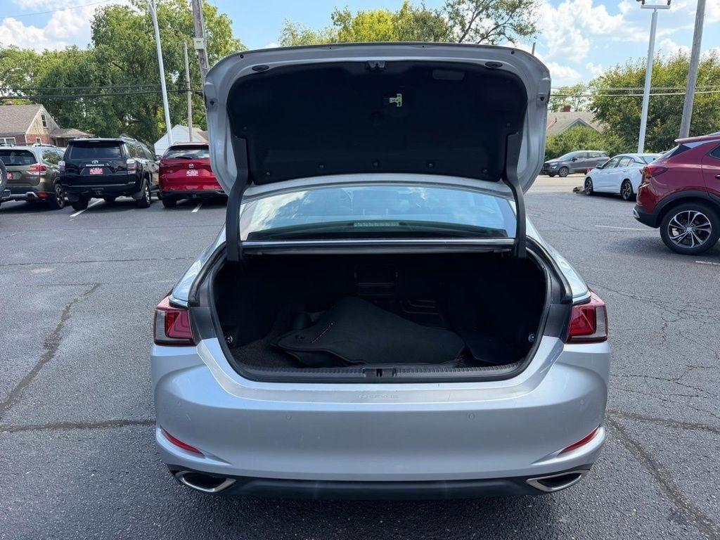 Lexus ES 350 Luxury 2019