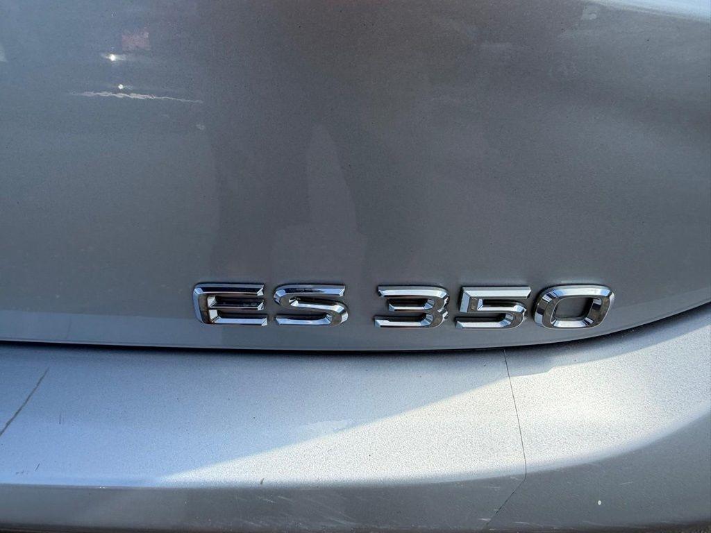 Lexus ES 350 Luxury 2019
