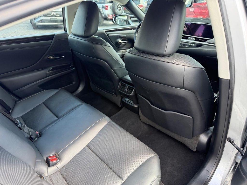 Lexus ES 350 Luxury 2019