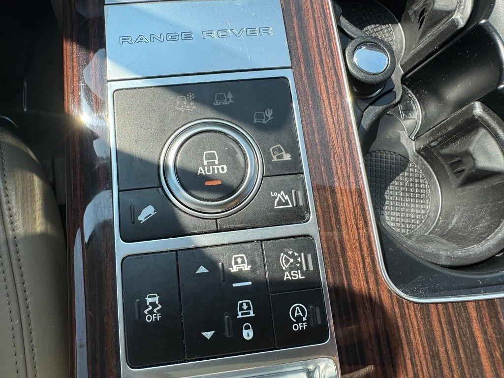 Land Rover Range Rover Supercharged 2015