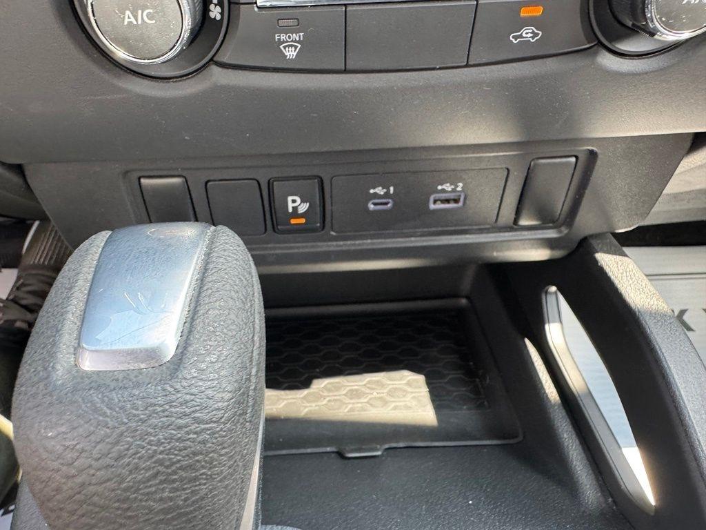 Nissan Frontier S King Cab 4WD 2024