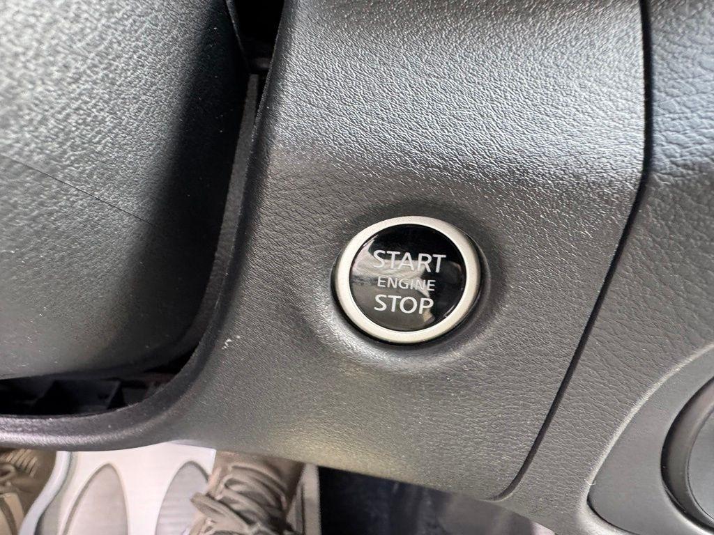 Nissan Frontier S King Cab 4WD 2024
